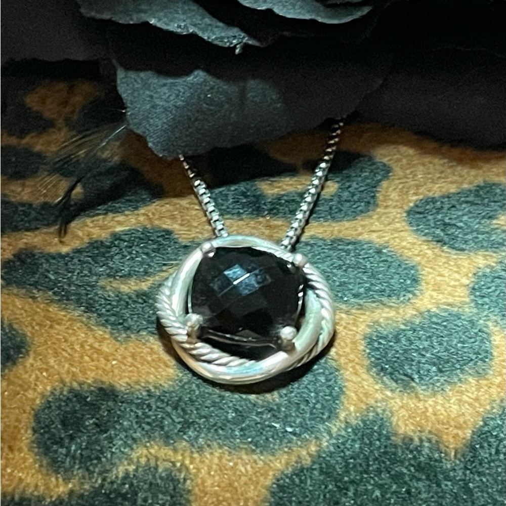 David Yurman Black Onyx and sterling necklace - Picture 4 of 6